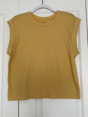 NWOT Banana Republic Mustard Sleeveless Crewneck Top, S